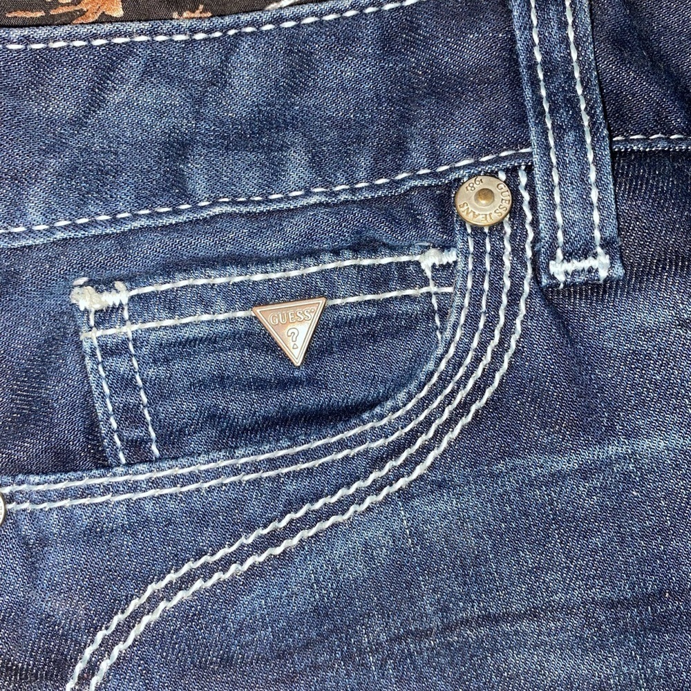 GUESS Jeans Women’s Y2K Distressed Skinny Fit Dark Blue Denim in Size 12 - Picture 6 of 8
